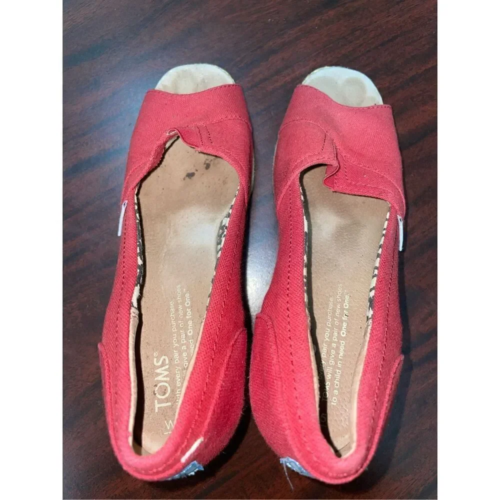 Toms Red Wedge Open Toe Sandals Size 7.5